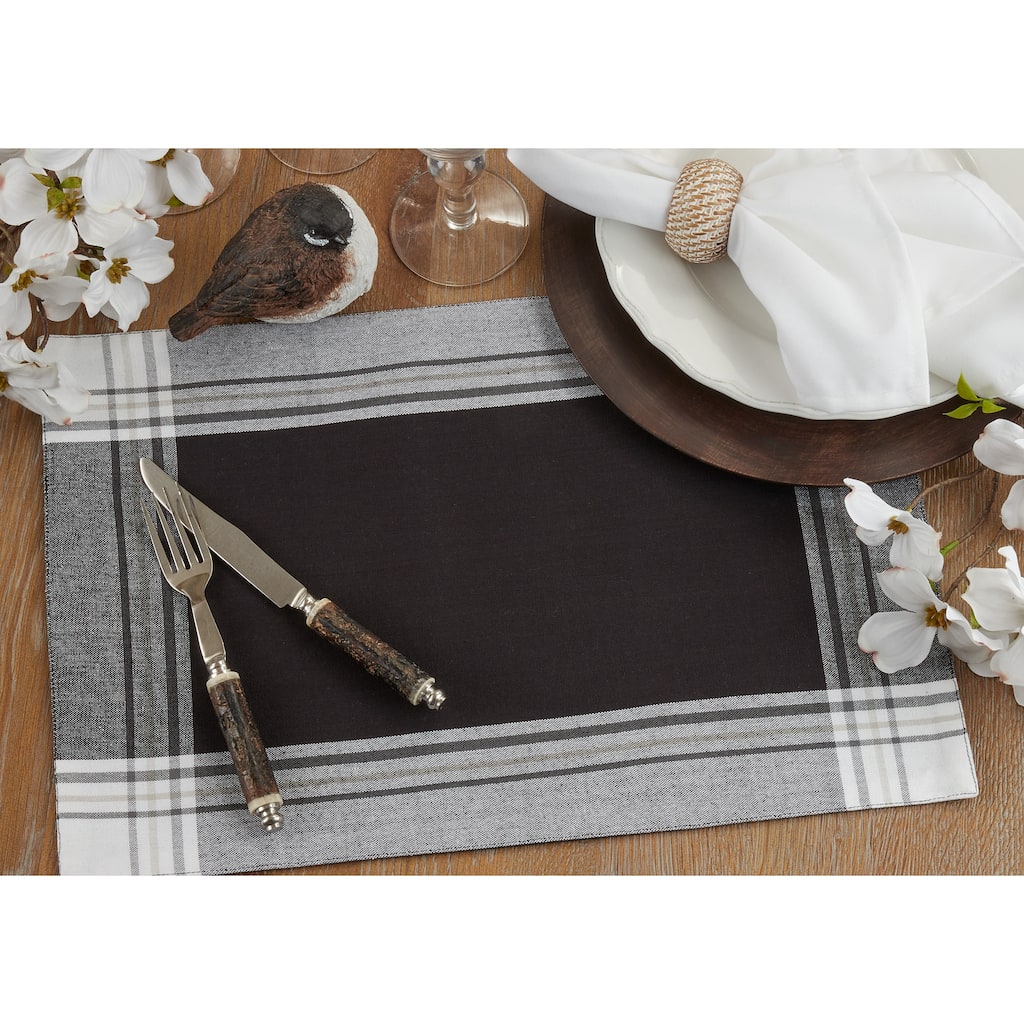 Striped Border Design Placemats (Set of 4)