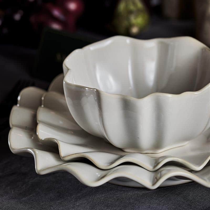 Marchesa Lotus 4-Piece Stoneware Dinner Plate Set, White