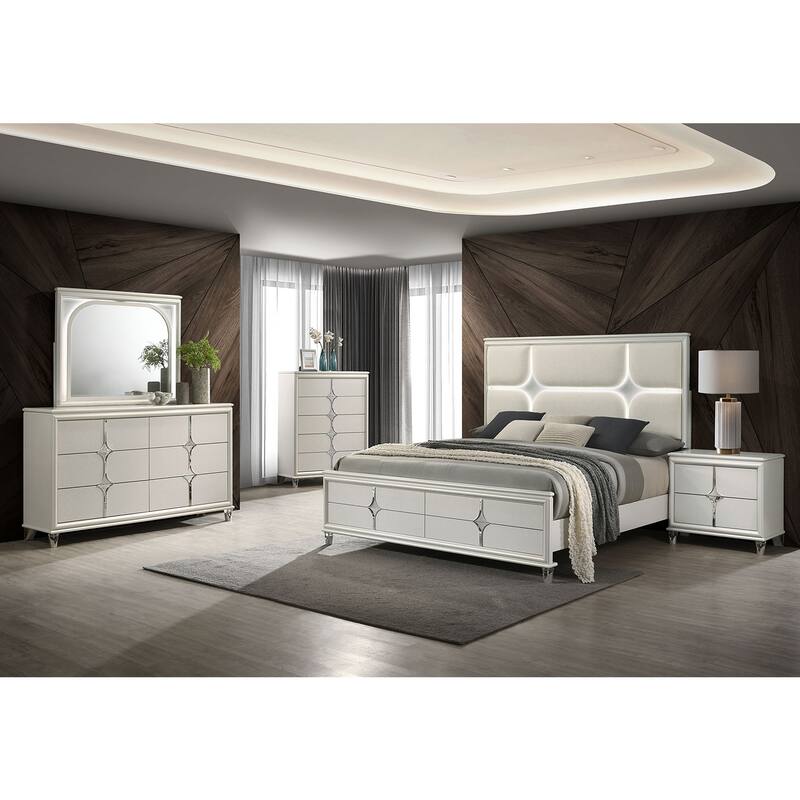 Upholstered Queen Bedroom Set with Acrylic Legs in Pearl White