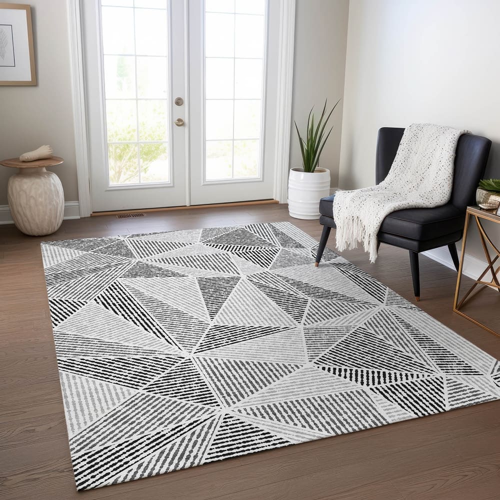 Machine Washable Indoor/ Outdoor Chantille Mosaic Geometric Rug