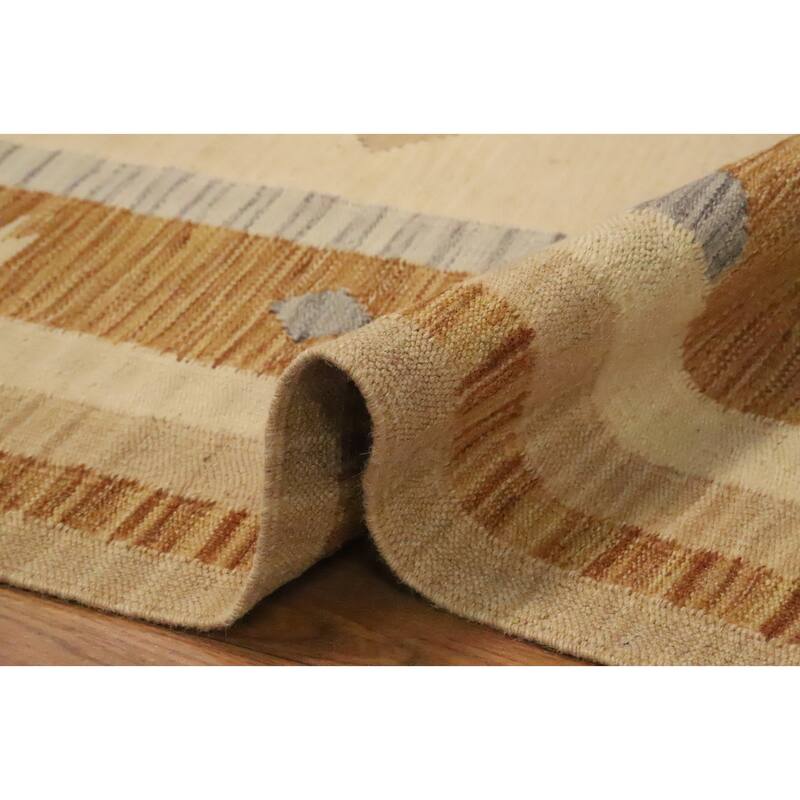 Hand Woven Oriental 100% Wool Carpet Southwestern Tribal Beige & Ivories Kilim Area Rug - 9' 1'' X 5' 11''
