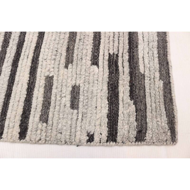 ECARPETGALLERY Hand-knotted Tangier Light Grey Wool Rug - 5'4 x 7'7