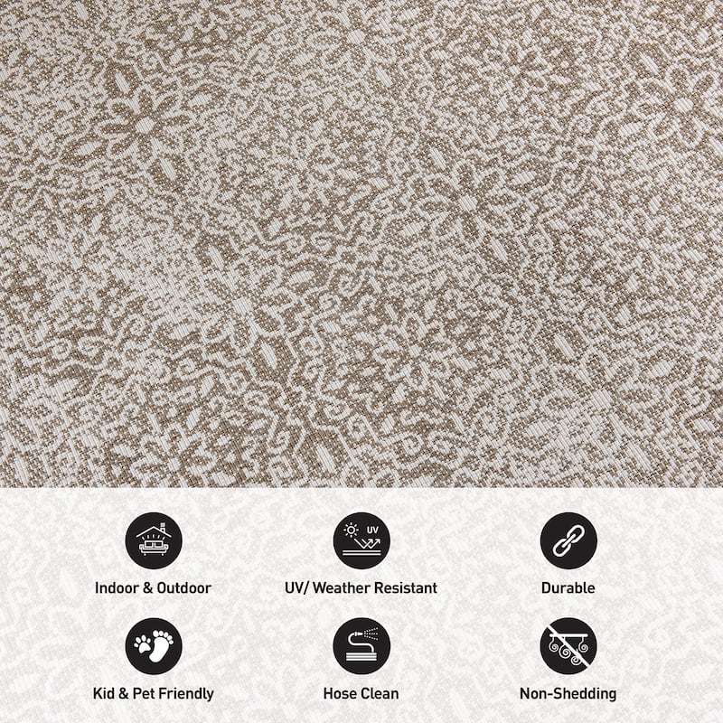 World Rug Gallery Contemporary Flowers Indoor/Outdoor Area Rug