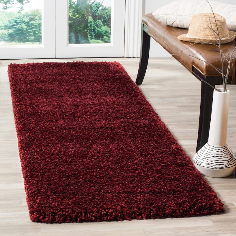 SAFAVIEH Santa Monica Shag Einara 2-inch Thick Area Rug - 2'3" x 11' Runner - Maroon - Runner