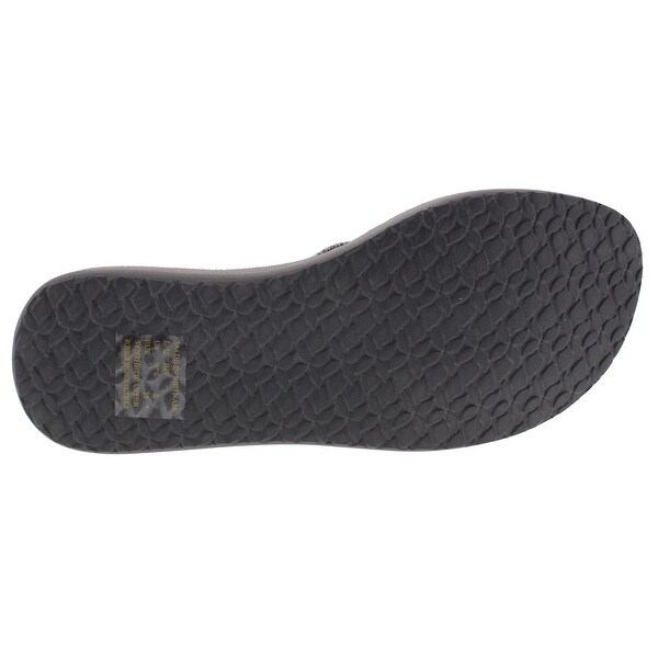 star cushion sassy flip flops