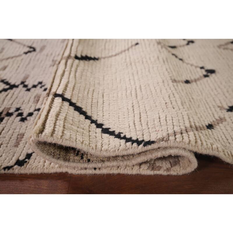 All-Over Ivory Moroccan Area Rug Handmade Wool Carpet - 6'1"x 9'11"