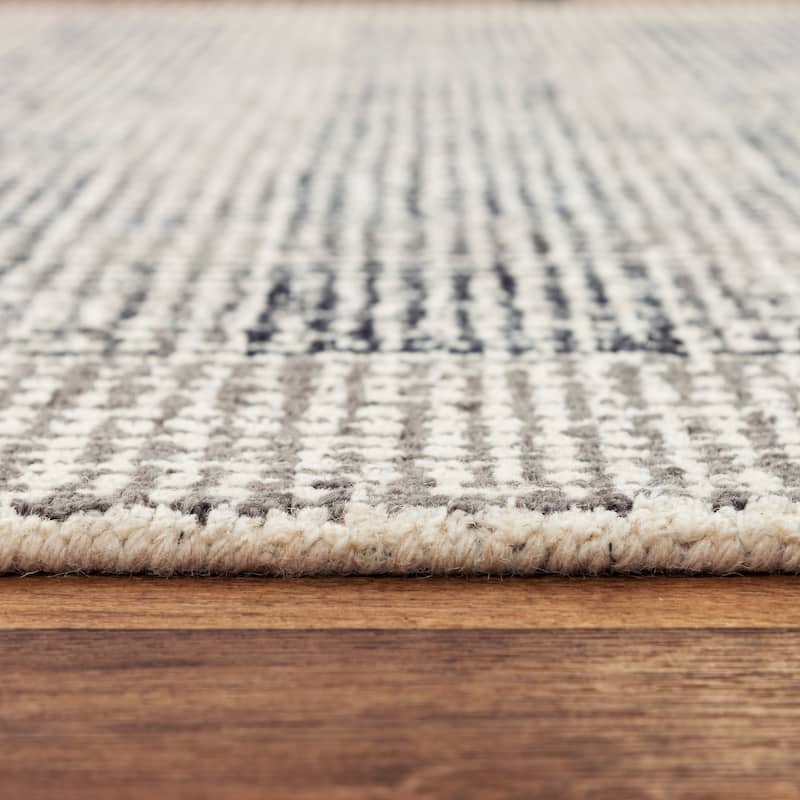 Alora Decor Wondrous Hand-tufted Wool Rug