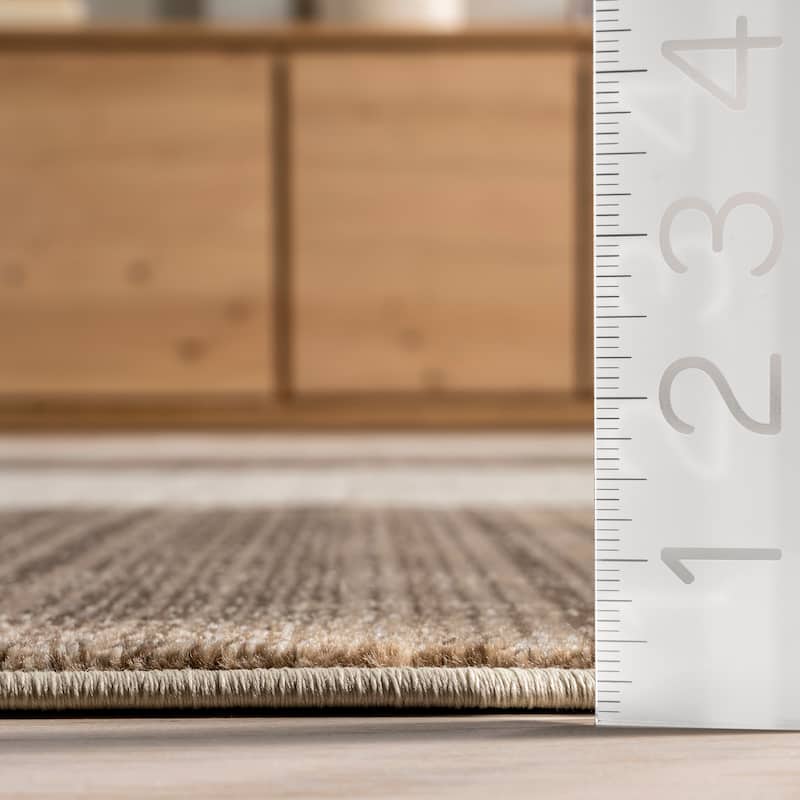Cedarwood Fringed Area Rug