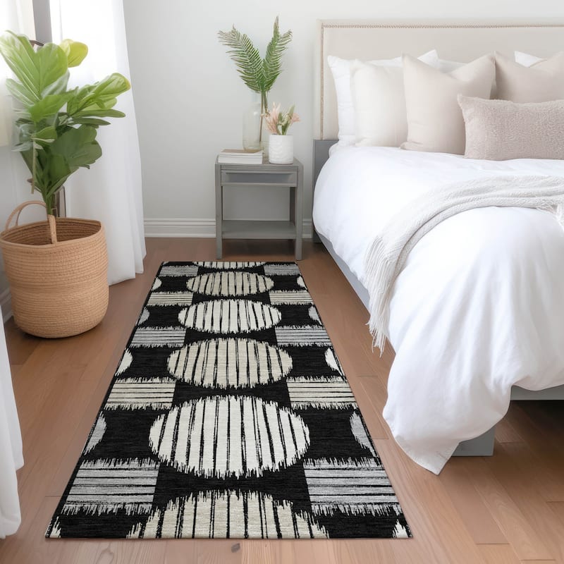 Premium Washable Super Soft Modern Pop Mayfield Rug - Black - 2'3" x 7'6"