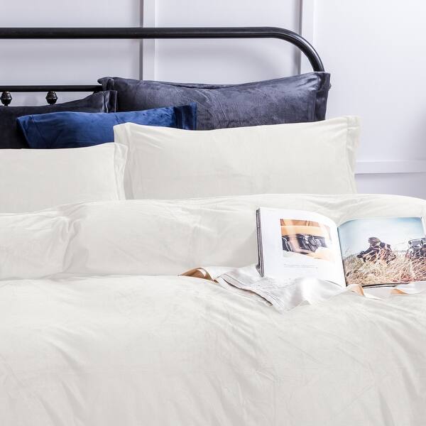 Shop Ntbay 3 Pieces Zippered Velvet Duvet Cover Set Overstock