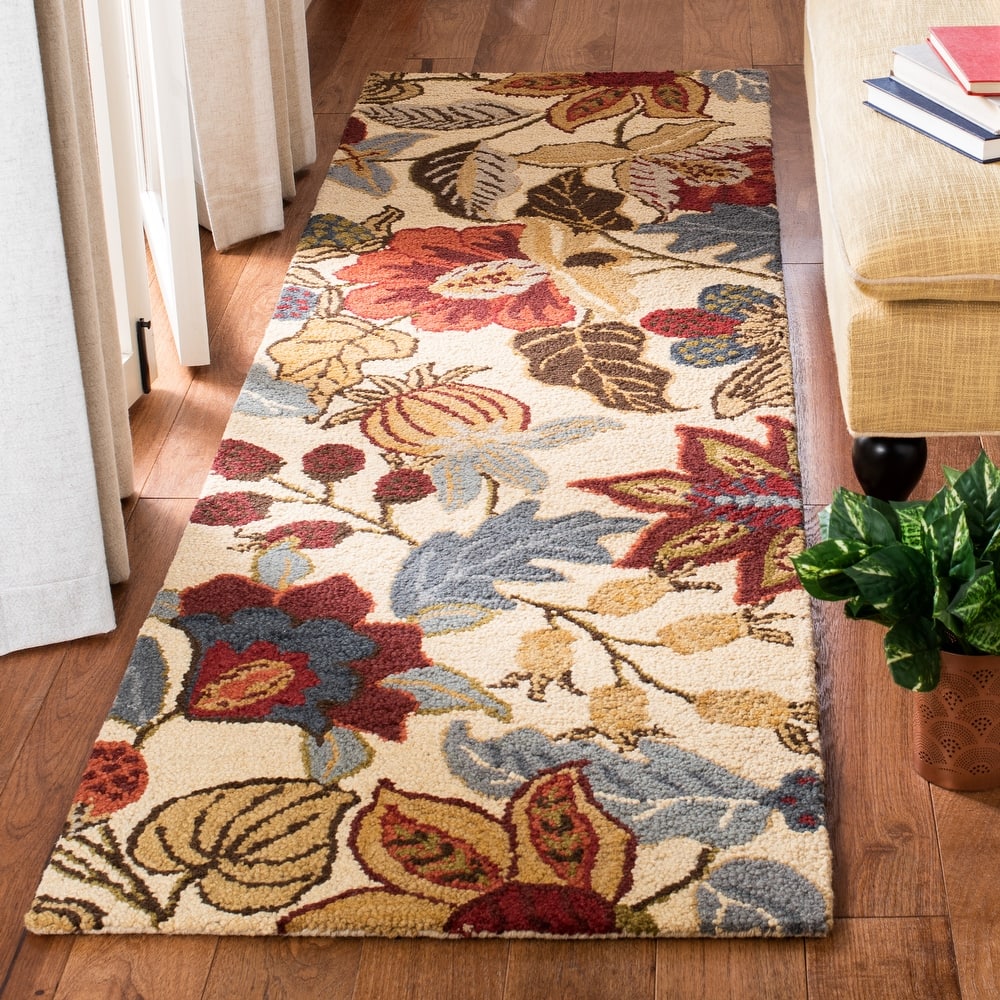 SAFAVIEH Handmade Jardin Monka Country Floral Wool Rug