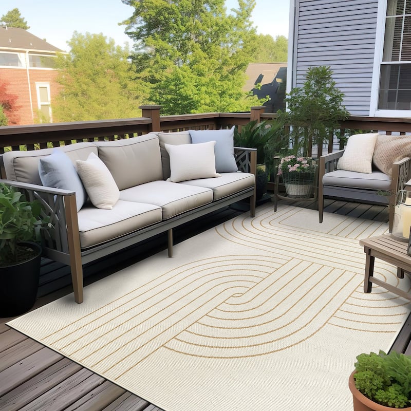 World Rug Gallery Modern Abstract Lines Weather Resistant Reversible Indoor/Outdoor Area Rug - 5' x 7' - Natural