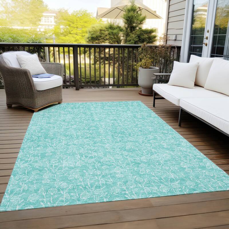 Machine Washable Indoor/ Outdoor Chantille Modern Floral Impressions Rug