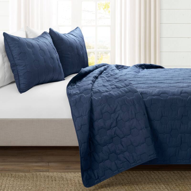 Lush Decor Hexagon Honeycomb Embroidered Textured Cotton Quilt