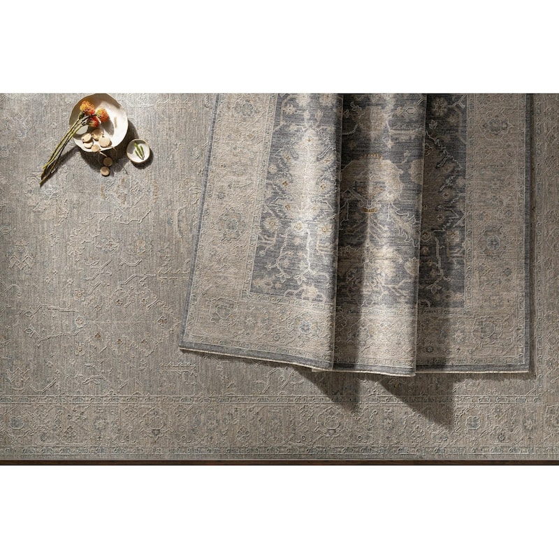 Livabliss Avant Garde Traditional Area Rug