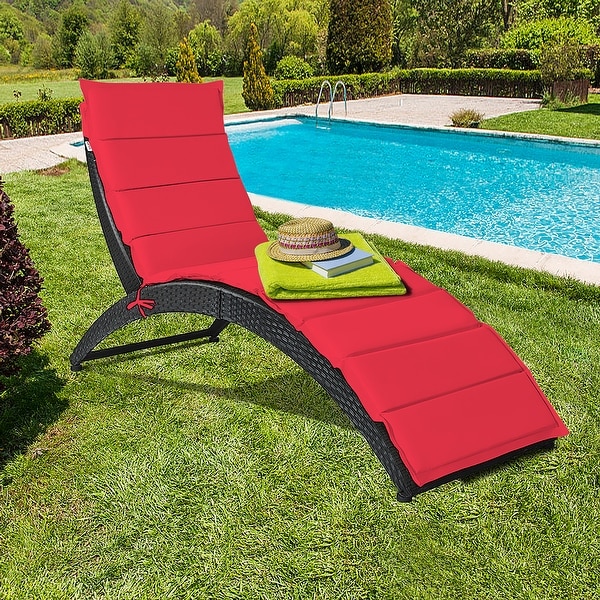 Cushioned lounge chair outdoor best sale