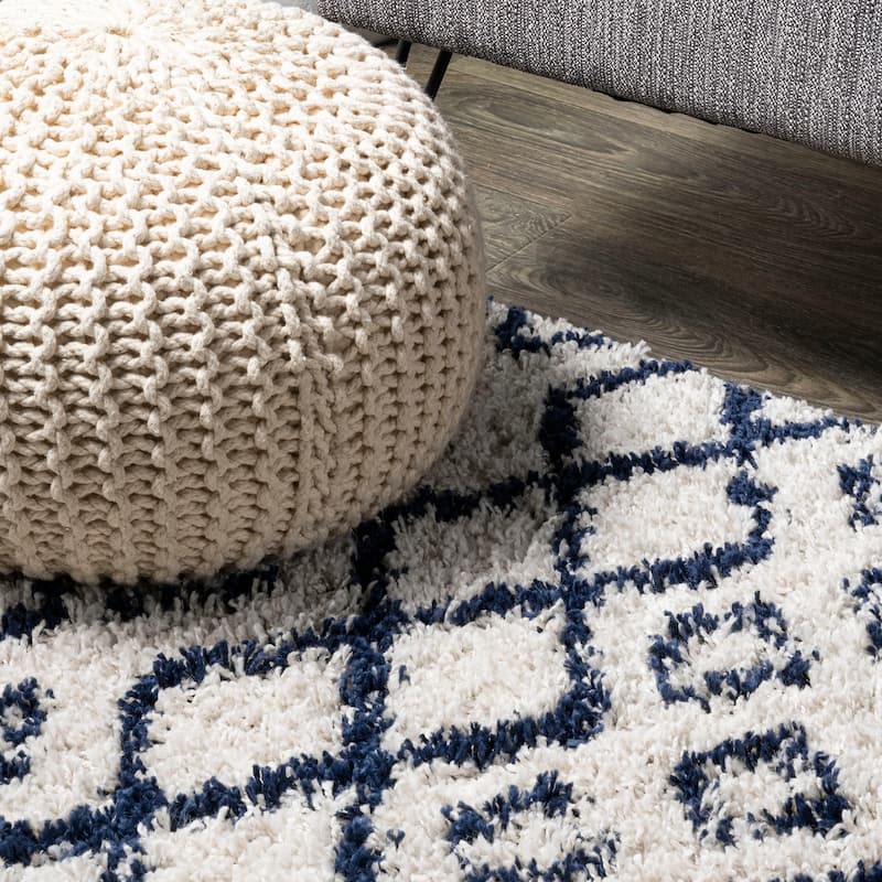 JONATHAN Y Tela Moroccan Diamond Shag Area Rug