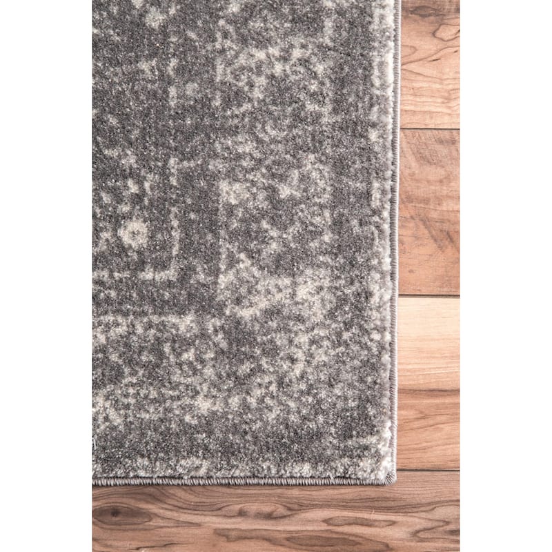 Nuloom Traditional Overdyed Medallion Area Rug
