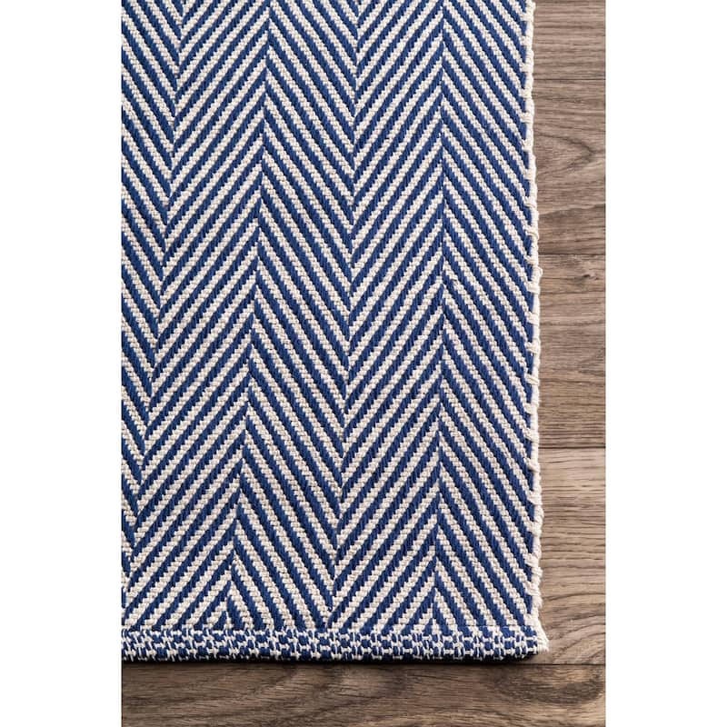 Nuloom Hand Loomed Kimberley Area Rug