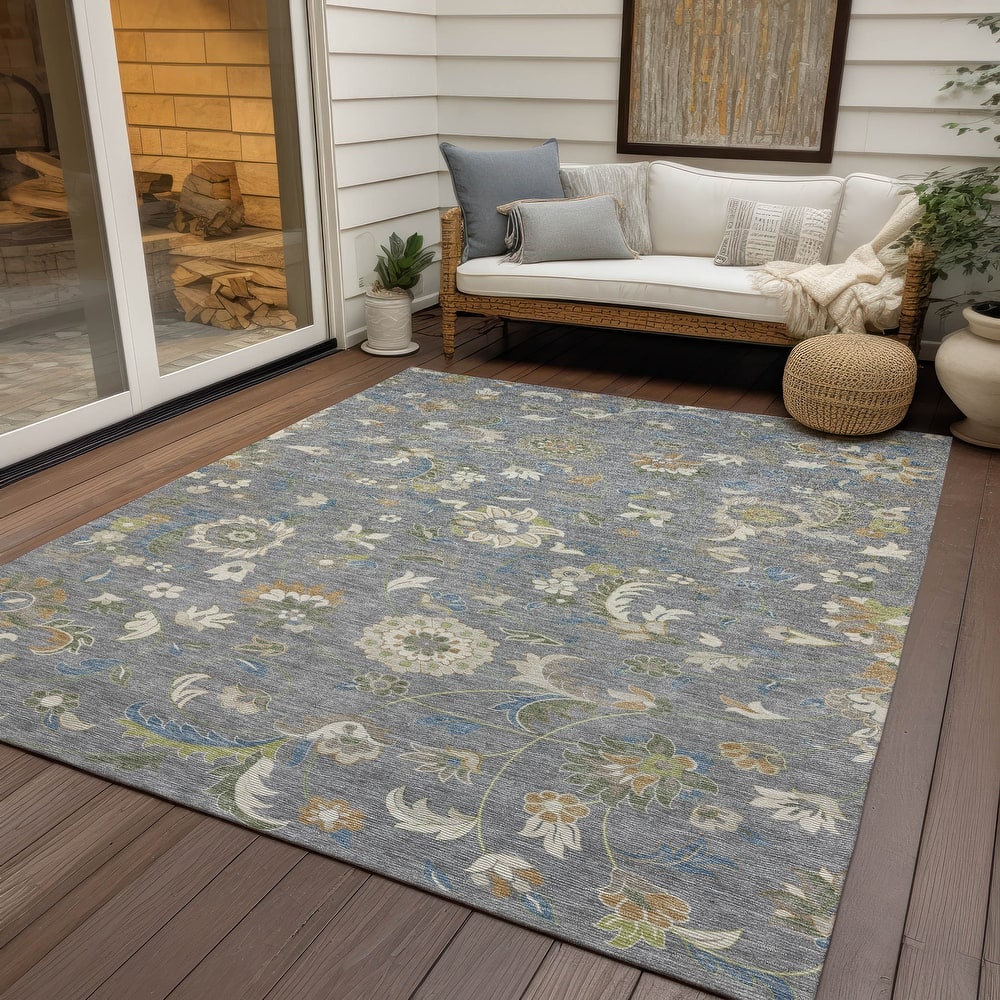 Machine Washable Indoor/ Outdoor Traditional Chantille Rug