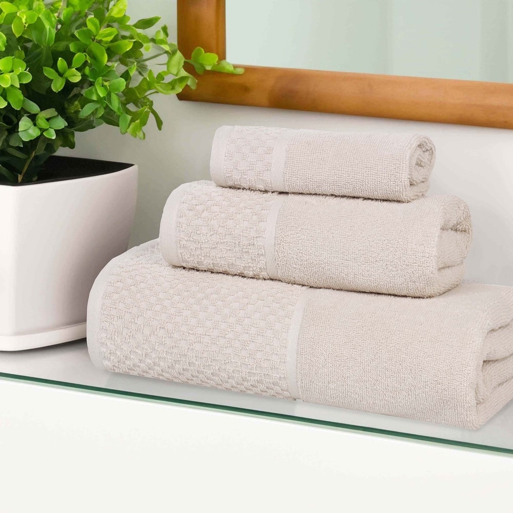 Superior Lodie Cotton Plush Absorbent Jacquard Solid 3 Piece Towel Set