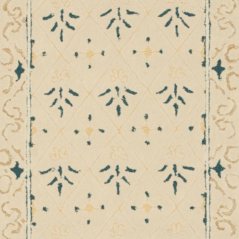 SAFAVIEH Handmade Easy Care Barbie Oriental Rug