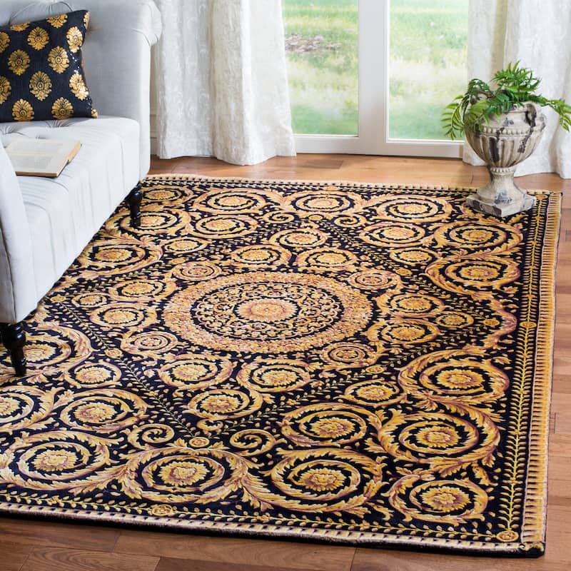 SAFAVIEH Couture Hand-knotted Florence Subeetha Traditional Oriental Wool Rug - 4' x 6' - Gold/Black