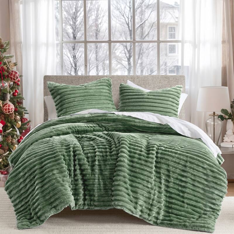 Chelsea Square Avril Fluffy Ribbed Plush Comforter Set - Green - Twin