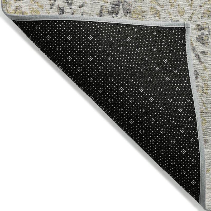HomeRoots Floral Transitional Rectangle Outdoor Rug