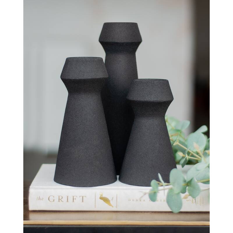 Renwil Granfeld Indoor Iron Vase, Matte Black