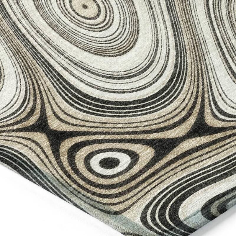 HomeRoots Geometric Transitional Rectangle Outdoor Rug