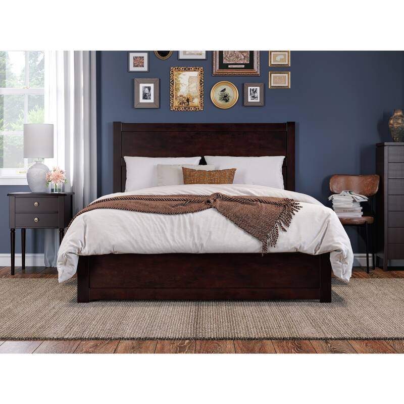 Modern Bed with Footboard - Queen Size Espresso Wood Platform Bed - Solid Wood Slat Kit & Charger
