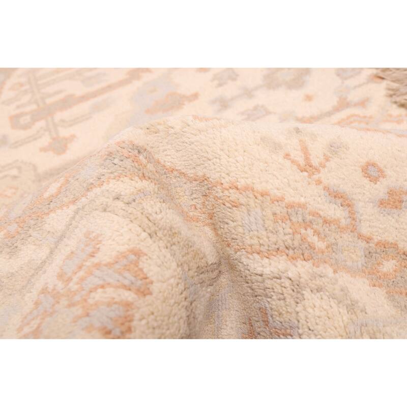 ECARPETGALLERY Hand-knotted Royal Oushak Ivory Wool Rug - 5'0 x 5'0