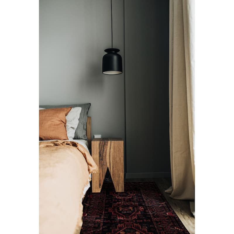 ECARPETGALLERY Hand-knotted Teimani Black Wool Rug - 4'1 x 6'8