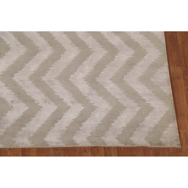 Chevron Style Nepalese Oriental Area Rug Handmade Wool Carpet - 8'0" x 9'7"