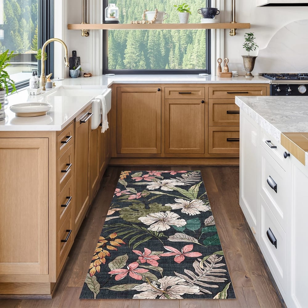 Gertmenian Crystal Print Soft Flat Pile Polyester Slip Resistant Washable Indoor Printed Area Rug Collection