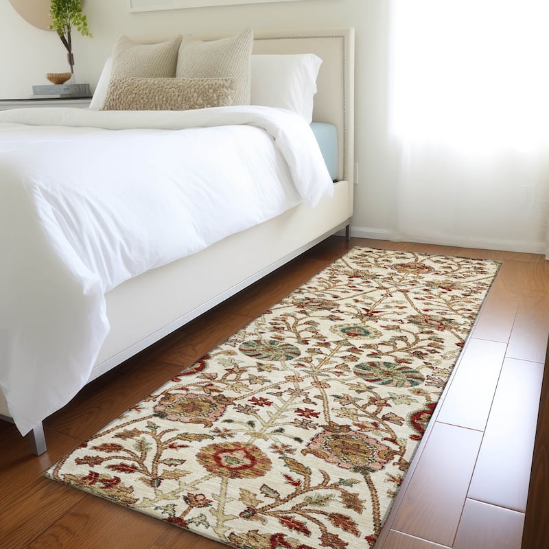 Machine Washable Indoor/ Outdoor Traditional Kashan Chantille Rug - Ivory - 2'3" x 7'6"