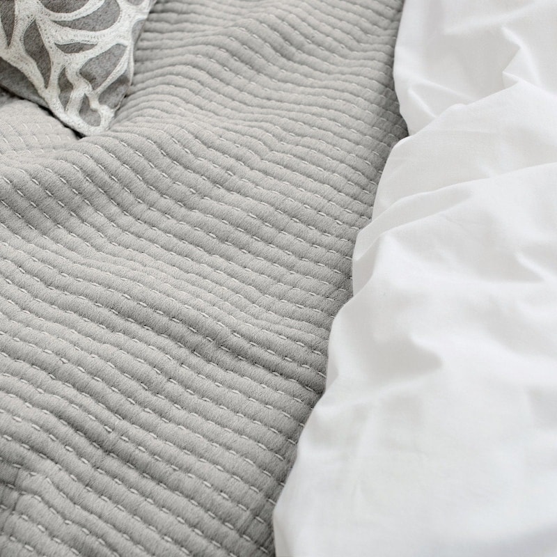 Lida Ash Queen Coverlet
