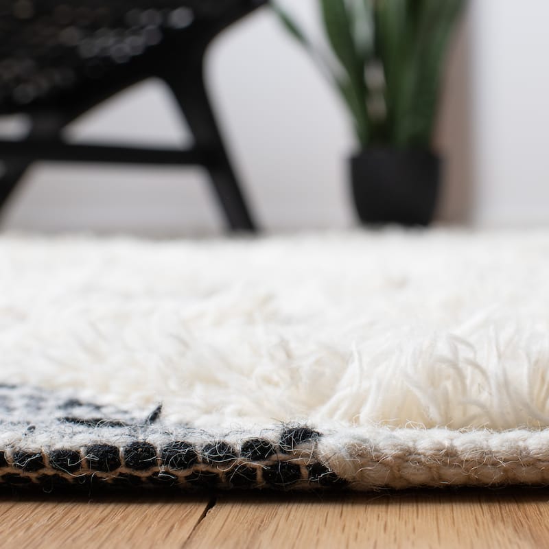 SAFAVIEH Handmade Natura Dalla Moroccan Wool Rug