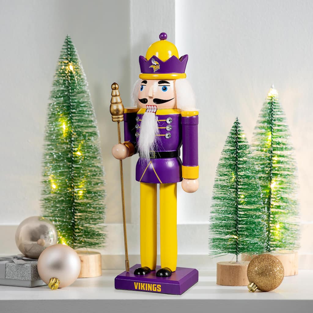 Nutcracker Statue, Minnesota Vikings - 4.53''W x 4.53''H x 13.58