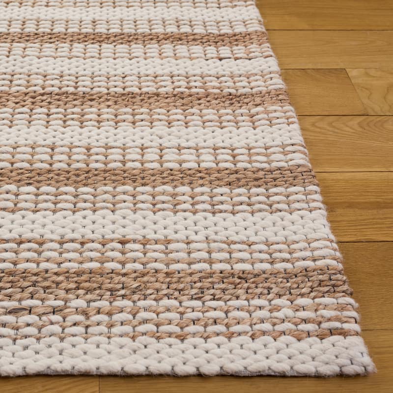 SAFAVIEH Handmade Natural Fiber Unette Wool Rug