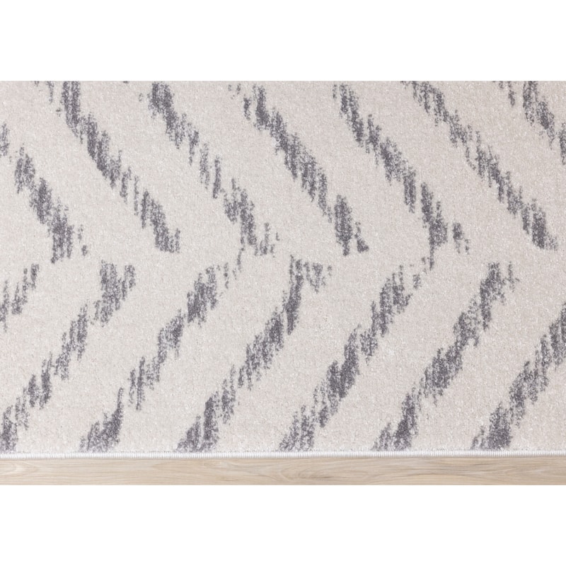 Brookfield Collection - Faded Grey/Cream Zig Zag Rug