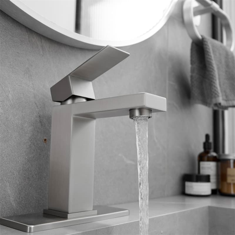 Single Hole Waterfall Bathroom Faucet with Pop-up Drain Brass 1 Handle Modern Bathroom Sink Basin Taps with Deck Plate