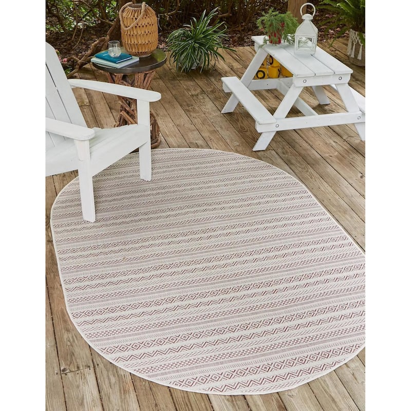 Outdoor Laaset Collection Area Rug