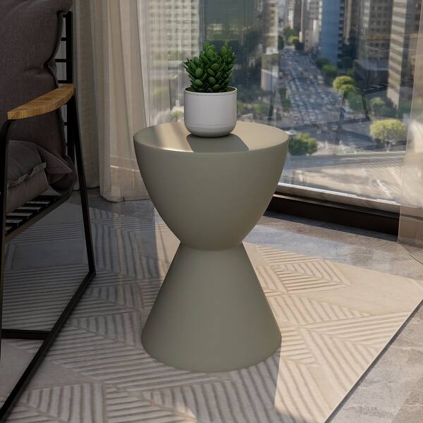 LuxenHome Fluted Concrete Look Accent Table – 18.1"H Round Outdoor Side Table, White & Gray, For Patio Garden