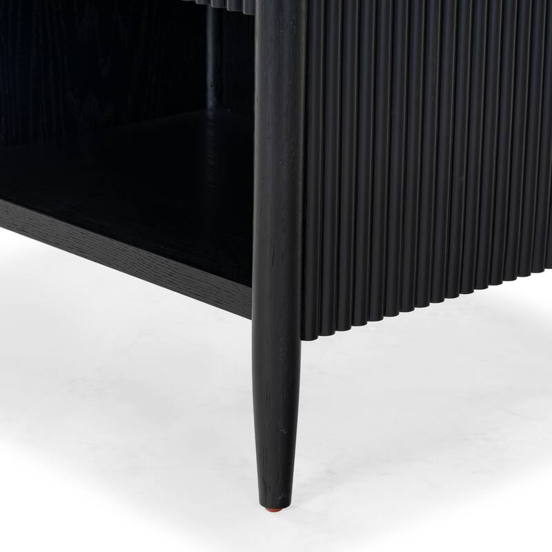 SAFAVIEH Couture Shelbie 1-Drawer Reeded Nightstand, Fully Assembled