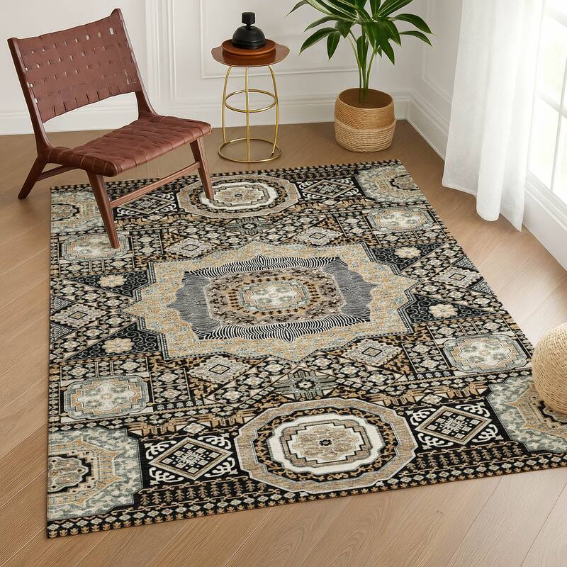 Machine Washable Indoor/ Outdoor Traditonal Isaiah Chantille Rug