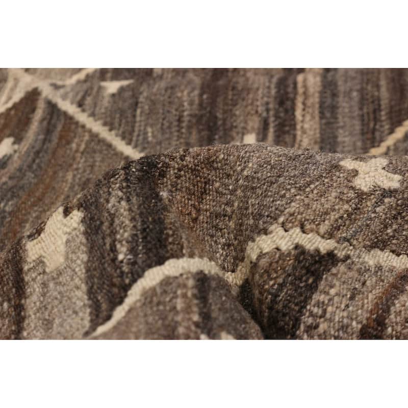 Sivas Brown Kilim 6'11" x 9'11" - 6'11 x 9'11