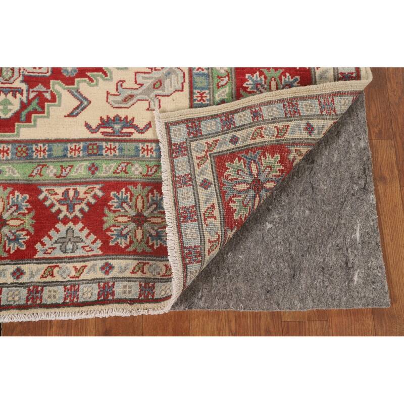 Kazak Area Rug Hand-Knotted Traditional Wool Carpet - 4'11" x 6'6"