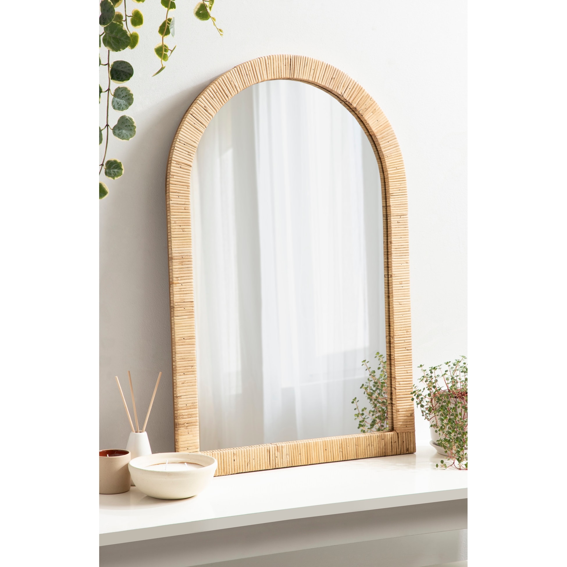 Kate and Laurel Rahfy Arch Framed Wall Mirror